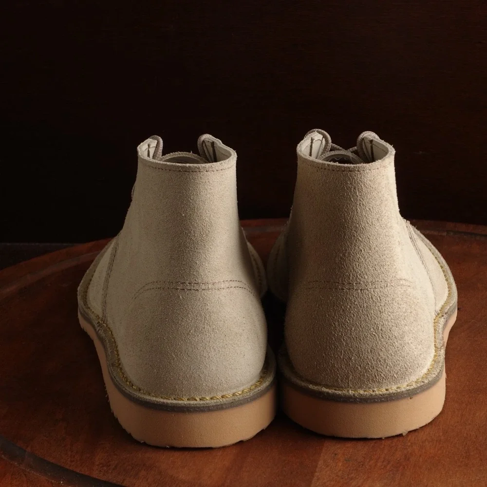 Red Wing Chukka Boots Mens SZ 10.5D Beige Weekender Mohave Suede Ankle 2nds NWOB